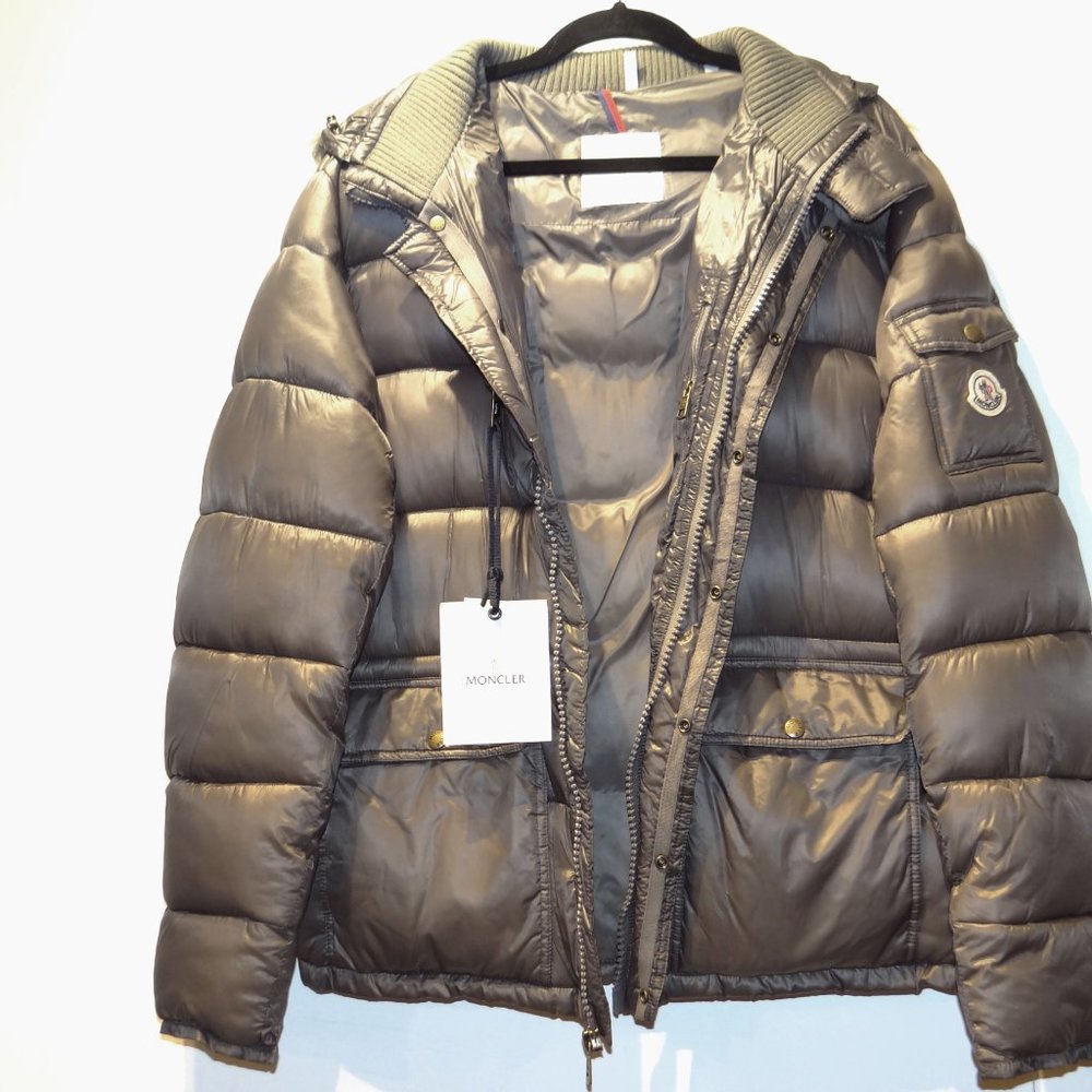 Down jacket - Picture 2 of 14